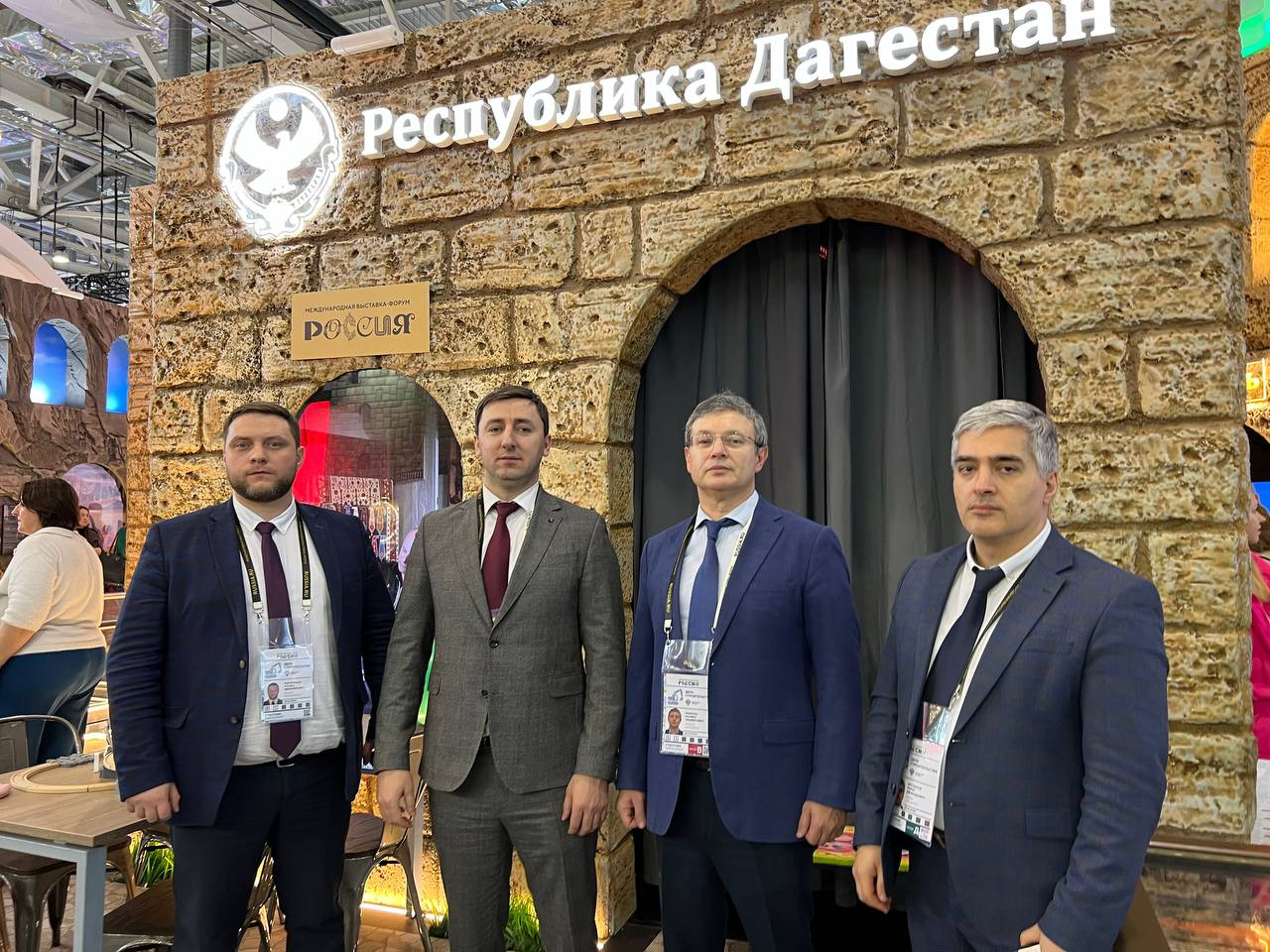 Дагестан продемонстрировал достижения в сфере строительства и ЖКХ на выставке-форуме «Россия»