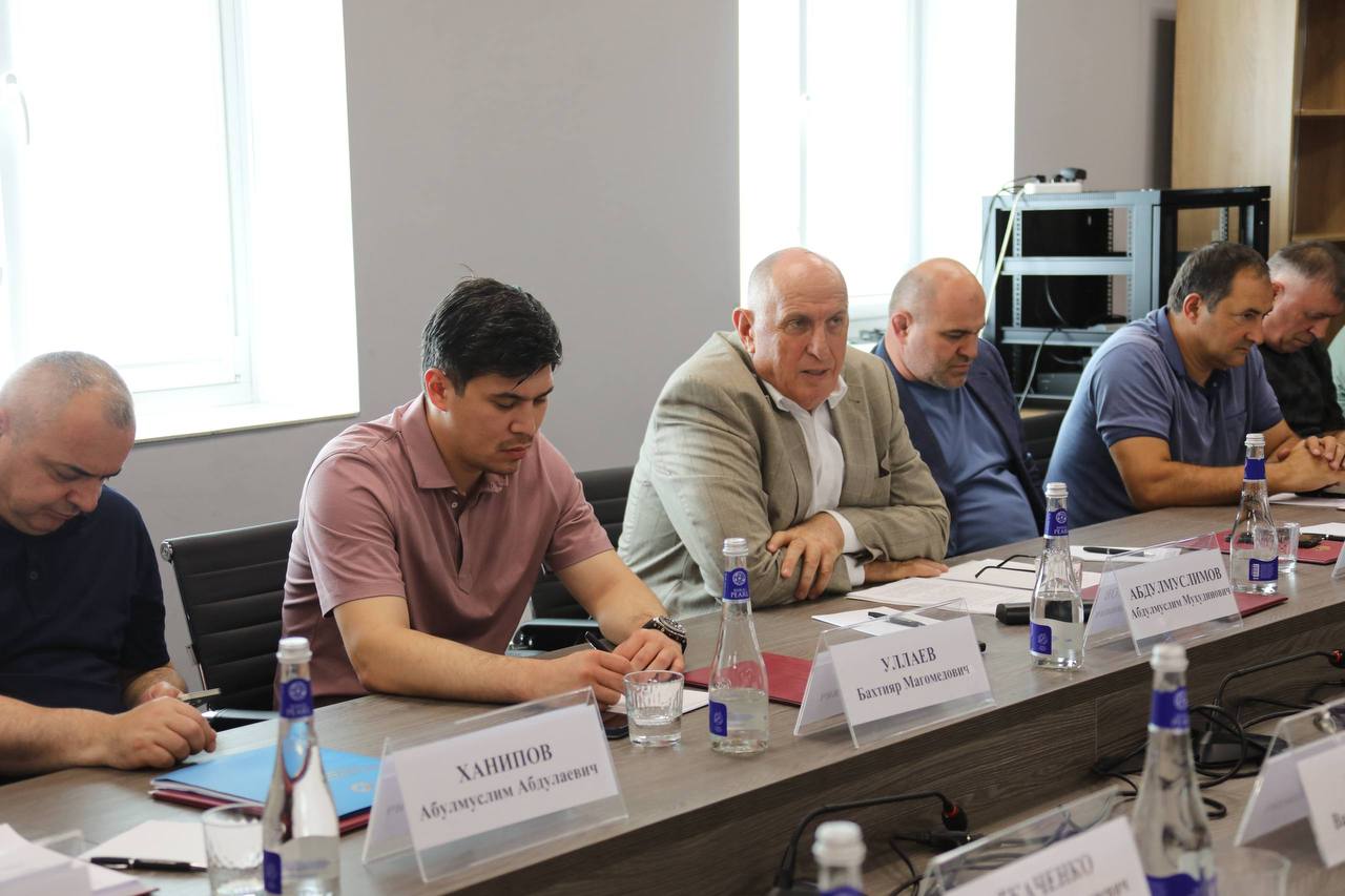 Кабинеты министров Дагестана и Запорожской области обсудили развитие  сотрудничества регионов