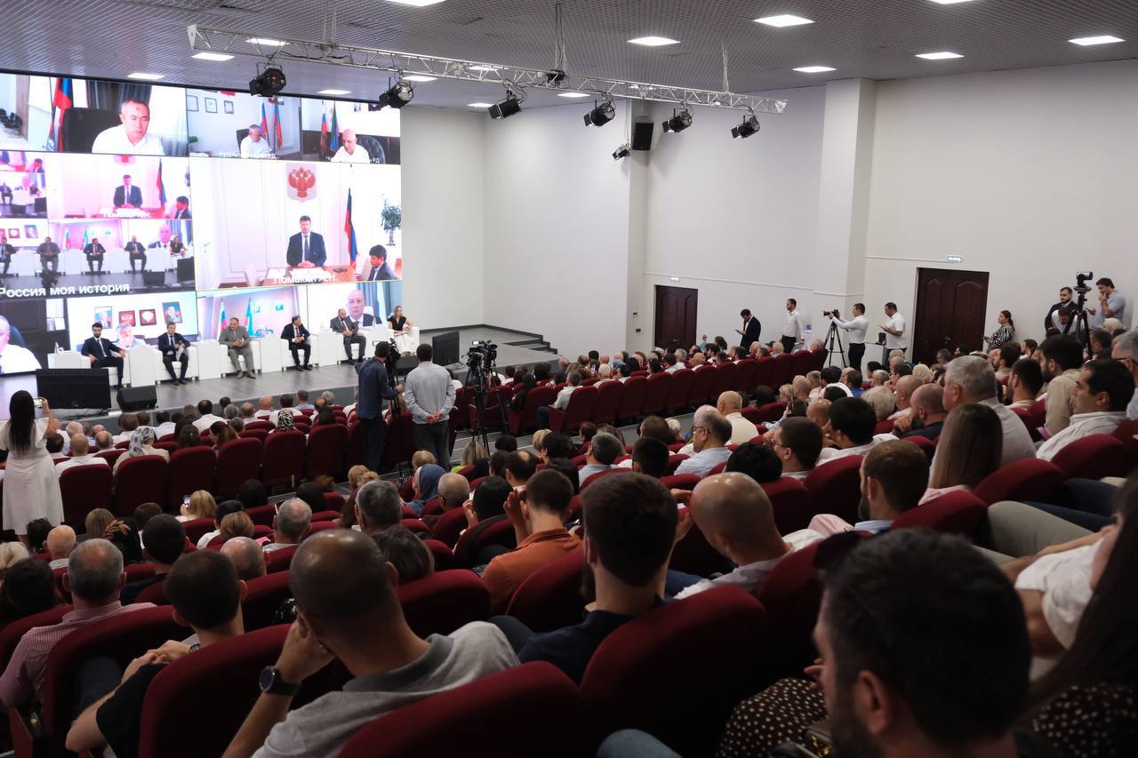 В историческом парке «Россия - моя история» состоялась конференция, посвященная презентации мастер-плана по развитию водоснабжения, водоотведения и гидроэнергетики