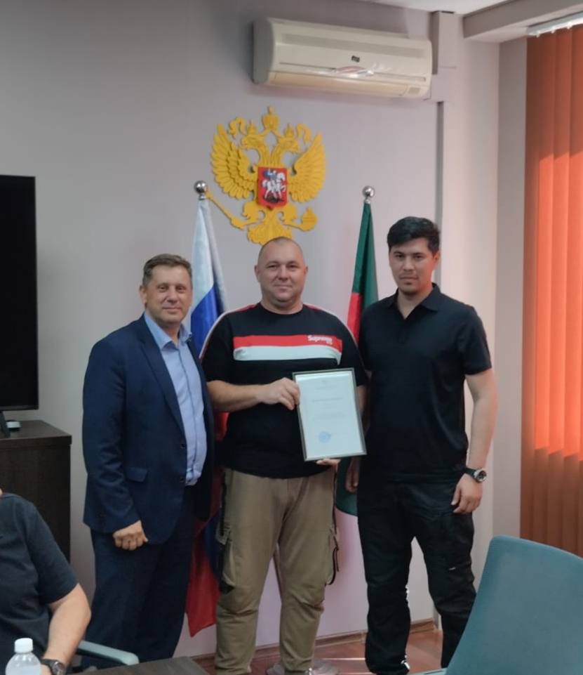 Министры строительства, архитектуры и ЖКХ Дагестана и Запорожской области провели рабочую встречу
