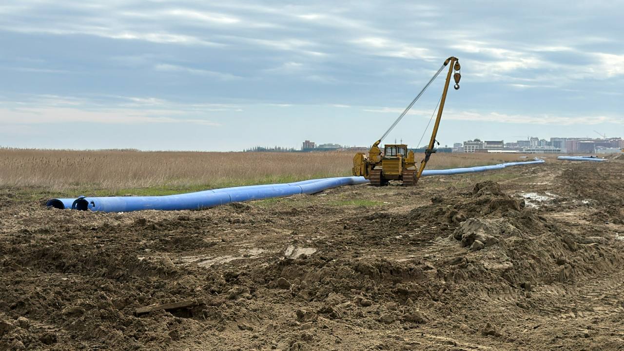 Министр строительства и ЖКХ РФ Ирек Файзуллин прибыл в Махачкалу в рамках правительственной комиссии по ликвидации последствий паводков в Дагестане